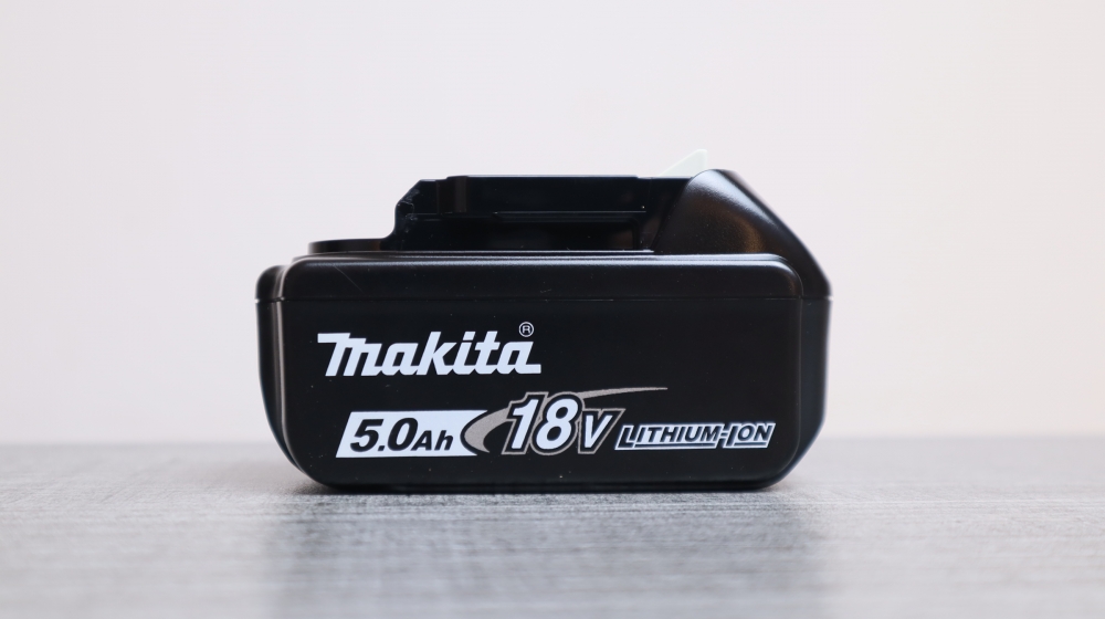18v-50ah-pin-makita-bl1850b-4